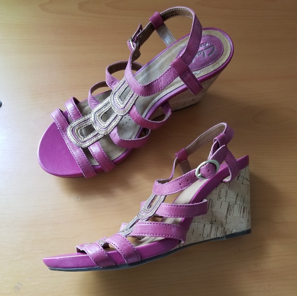 CLARKS ARTISAN Sandals NWOT